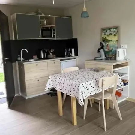 Orevard Maisonnette Au Calme Dans Verdure